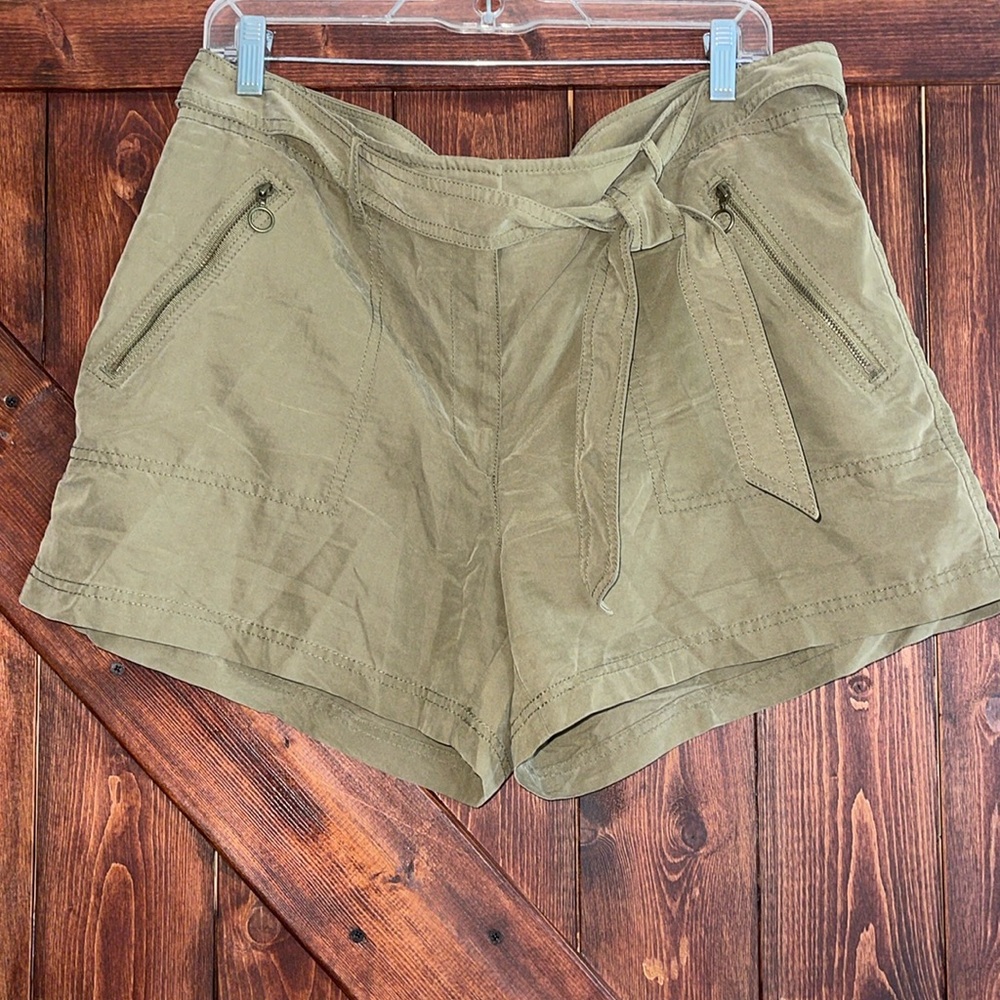 Shorts, 4 inch, size 14, army green by White House black market